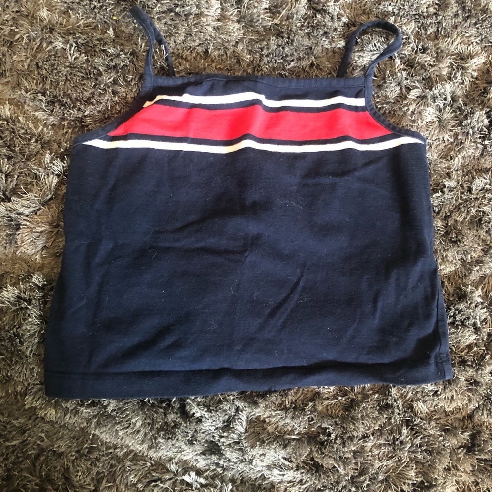 crop top